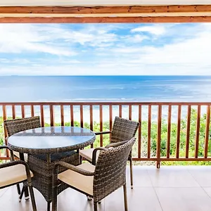 https://villa-lima.maheislandhotels.com
